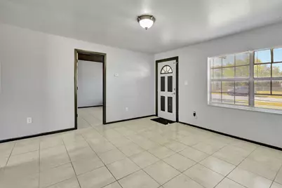 107 Gotham Drive, Fort Pierce, FL 34946 - Photo 6
