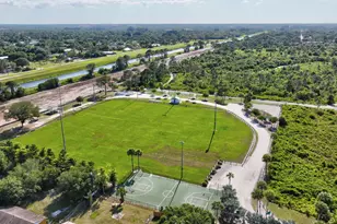 107 Gotham Dr, Fort Pierce, FL 34946 - Photo 38