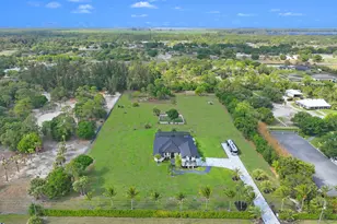 19361 W Sycamore Dr, Loxahatchee, FL 33470 - Photo 1