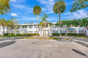 6700 NE 22nd Way, Fort Lauderdale, FL 33308 - Photo 2