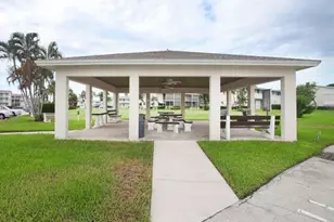620 Horizons W Unit, Boynton Beach, FL 33435 - Photo 50