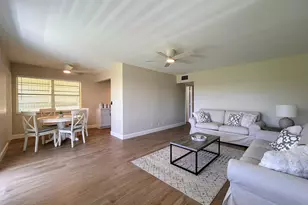 620 Horizons W Unit, Boynton Beach, FL 33435 - Photo 2