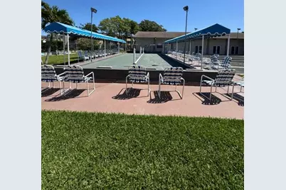 721 Lori Drive, Unit #210, Palm Springs, FL 33461 - Photo 26