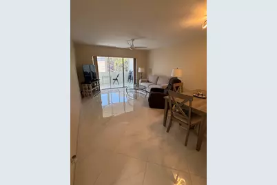 721 Lori Drive, Unit #210, Palm Springs, FL 33461 - Photo 12