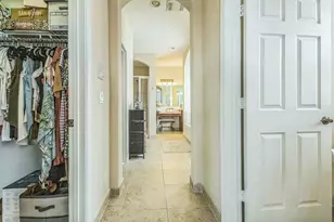 694 Cresta Cir, West Palm Beach, FL 33413 - Photo 20