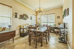 694 Cresta Cir, West Palm Beach, FL 33413 - Photo 6