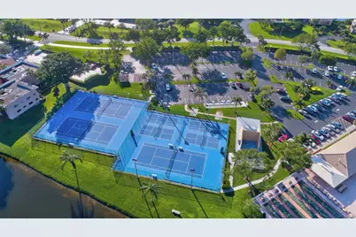 15500 Lakes Of Delray Boulevard, Unit #207, Delray Beach, FL 33484 - Photo 26