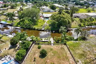 691 SE Harbor View Dr, Port Saint Lucie, FL 34953 - Photo 56