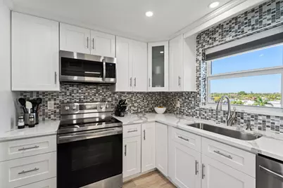 401 Lake Shore Drive #504, Lake Park, FL 33403 - Photo 14