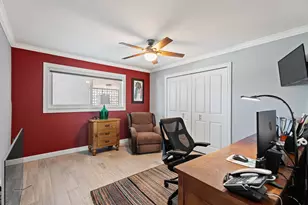 401 Lake Shore Dr, Lake Park, FL 33403 - Photo 22