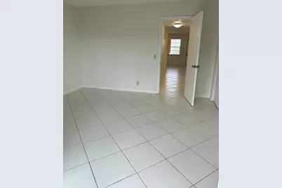 344 Northampton Q, West Palm Beach, FL 33417 - Photo 8