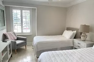 2502 Fairway Dr N, Jupiter, FL 33477 - Photo 10