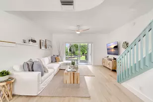 801 Kokomo Key Ln, Delray Beach, FL 33483 - Photo 2