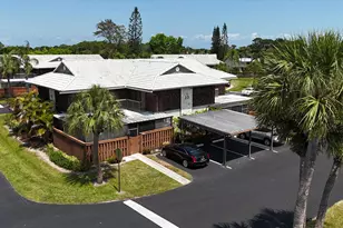 3302 SE Guinevere Ln, Port Saint Lucie, FL 34952 - Photo 1