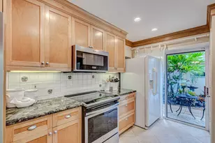 3667 Cape Pointe Cir, Jupiter, FL 33477 - Photo 12