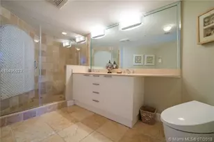 16699 Collins Ave, Sunny Isles Beach, FL 33160 - Photo 28