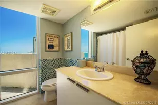 16699 Collins Ave, Sunny Isles Beach, FL 33160 - Photo 30