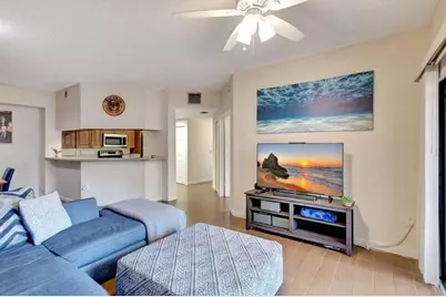 2728 Anzio 105 Court, Unit #105, Palm Beach Gardens, FL 33410 - Photo 14