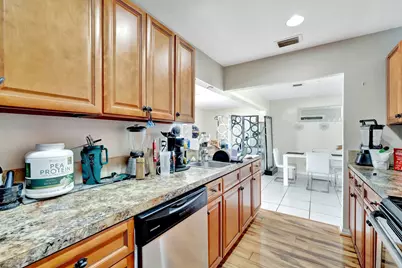 566 SE Floresta Drive, Port Saint Lucie, FL 34983 - Photo 16