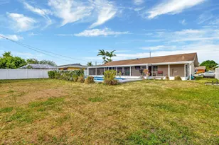 566 SE Floresta Dr, Port Saint Lucie, FL 34983 - Photo 24