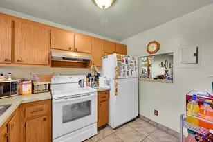 9621 Sunrise Lakes Blvd, Sunrise, FL 33322 - Photo 16