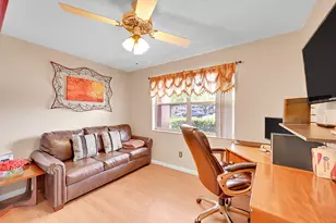 9621 Sunrise Lakes Blvd, Sunrise, FL 33322 - Photo 20
