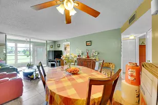 9621 Sunrise Lakes Blvd, Sunrise, FL 33322 - Photo 6