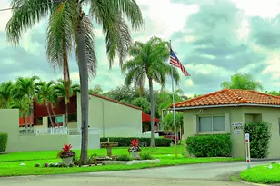 2532 Boundbrook Dr S, Palm Springs, FL 33406 - Photo 30