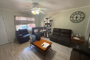 1126 S L St, Lake Worth Beach, FL 33460 - Photo 2