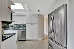 6372 La Costa Dr, Boca Raton, FL 33433 - Photo 10