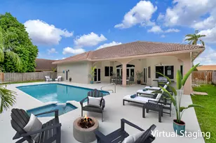 13645 Folkestone Ct, Wellington, FL 33414 - Photo 2
