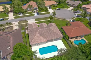 13645 Folkestone Ct, Wellington, FL 33414 - Photo 48