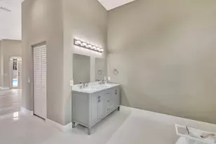 13645 Folkestone Ct, Wellington, FL 33414 - Photo 38