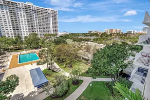 2851 NE 183rd St, Aventura, FL 33160 - Photo 28