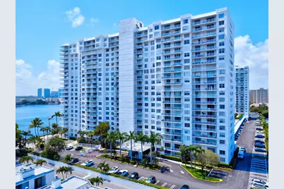 2851 NE 183rd Street, Unit #512E, Aventura, FL 33160 - Photo 2