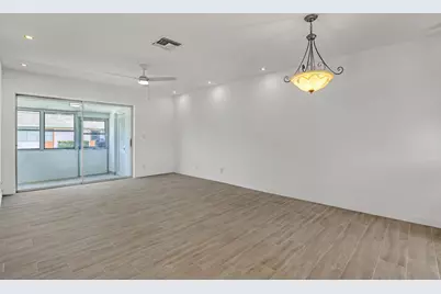 2747 Dudley Drive E, Unit #D, West Palm Beach, FL 33415 - Photo 12