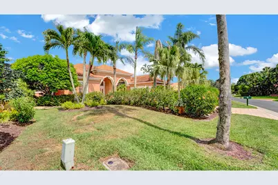 71 Cayman Place, Palm Beach Gardens, FL 33418 - Photo 2