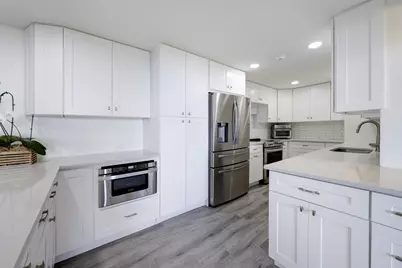5600 N Flagler Drive, Unit #1207, West Palm Beach, FL 33407 - Photo 8