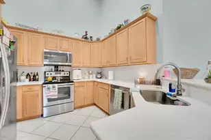 7073 Torrey Pines Cir, Port Saint Lucie, FL 34986 - Photo 14