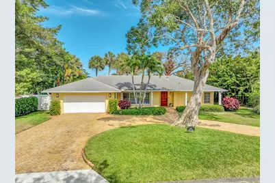 10 Middle Road, Sewalls Point, FL 34996 - Photo 2