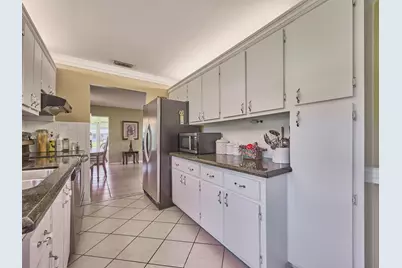 7261 Pine Forest Circle, Lake Worth, FL 33467 - Photo 22