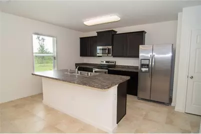 3116 Yellowstone Circle, Fort Pierce, FL 34945 - Photo 4