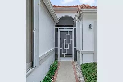 9870 Harbour Lake Circle, Boynton Beach, FL 33437 - Photo 2