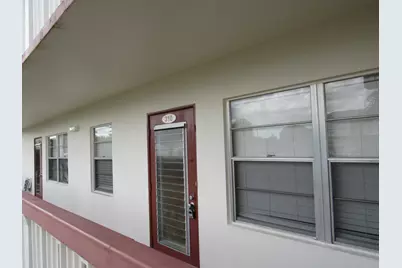 310 Brighton H, Boca Raton, FL 33434 - Photo 6