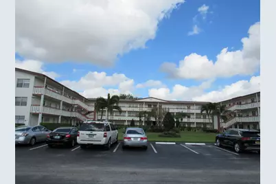 310 Brighton H, Boca Raton, FL 33434 - Photo 2