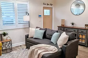 380 Laurie Rd, West Palm Beach, FL 33405 - Photo 14