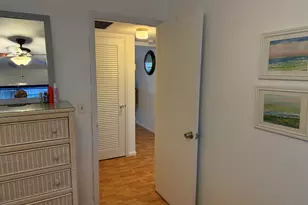 42 Coventry B, West Palm Beach, FL 33417 - Photo 10