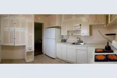 635 48th Street, West Palm Beach, FL 33407 - Photo 4