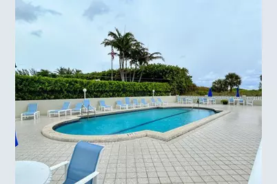 125 S Ocean Avenue, Unit #207, Palm Beach Shores, FL 33404 - Photo 20