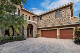 3607 Collonade Dr, Wellington, FL 33449 - Photo 18